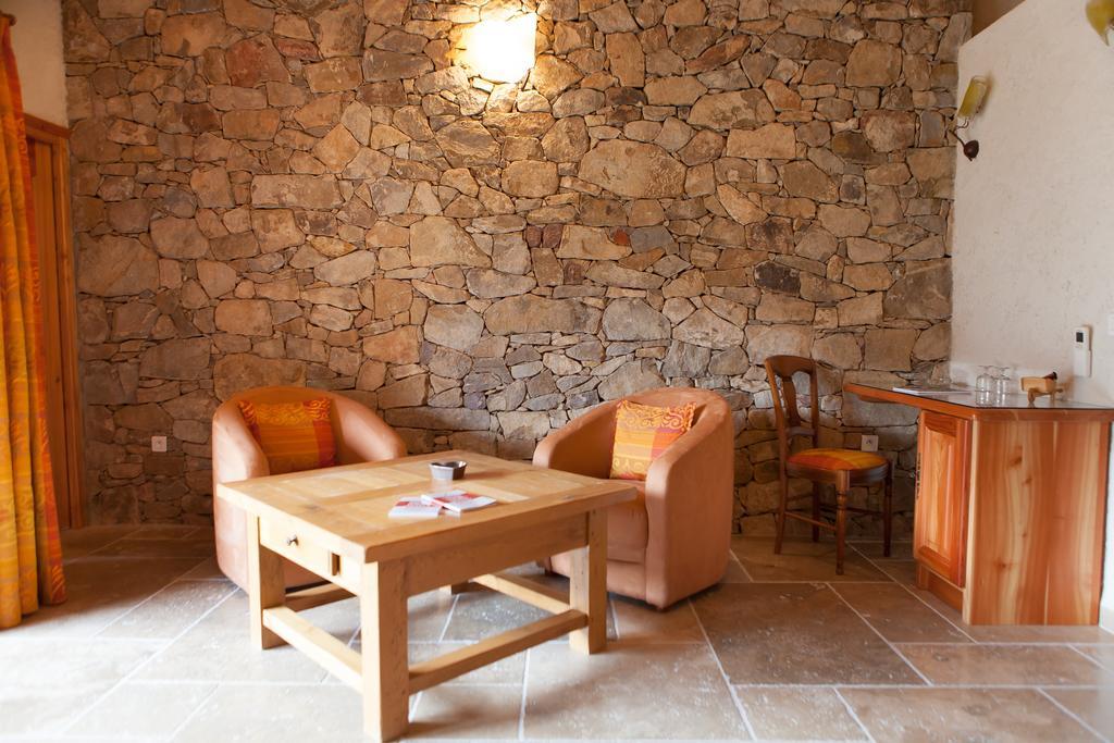 L' Escapade Hotel & Restaurant Le Pradet Kültér fotó