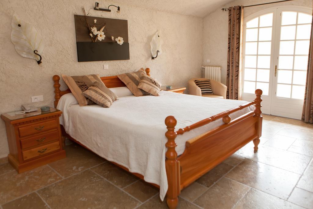 L' Escapade Hotel & Restaurant Le Pradet Kültér fotó